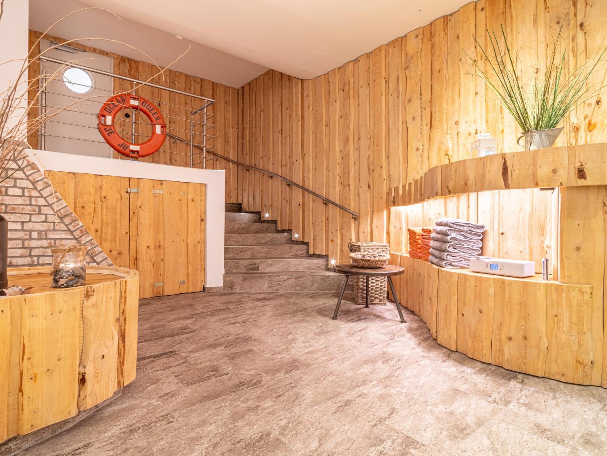 Hotel Stone Цингст Екстериор снимка